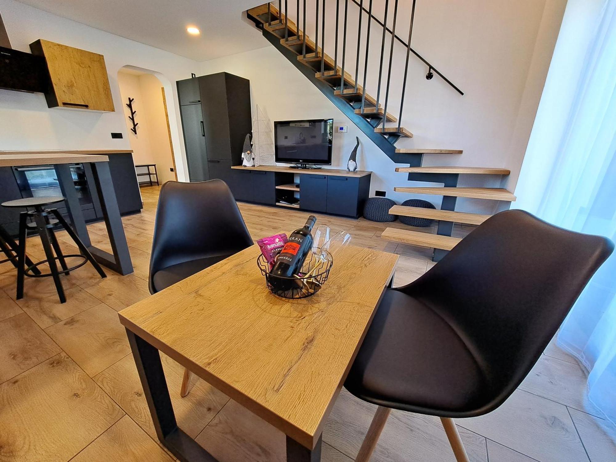 Riverside Apartma 2, Краньска Гора Экстерьер фото
